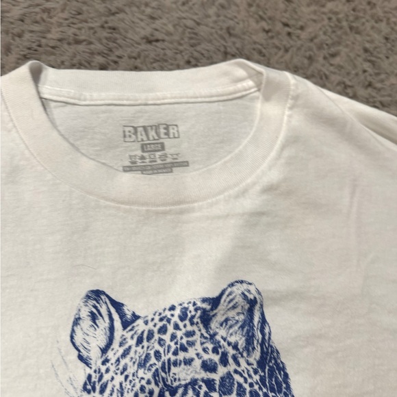 Baker Men’s T-Shirt Large - Picture 4 of 4